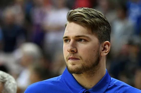 运会中脱颖 运会中脱颖